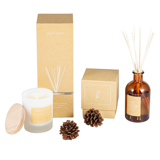 Custom 250ml Glass Bottle Reed Diffuser Scented Candle Set
