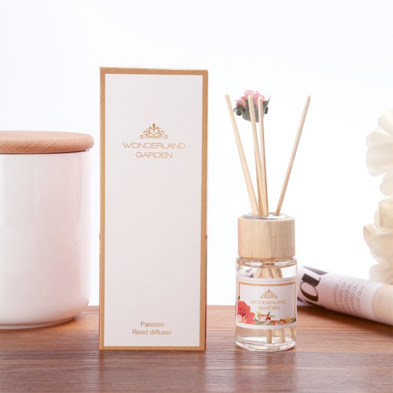 Custom 30ml Essential Oil Luxury Rose Dry Flower Cover Reed Diffuser