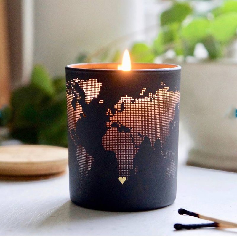 Custom Fashion Creative Design Candle Frosted Glass Jar with Metal Lid