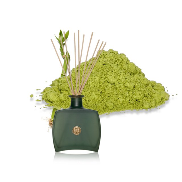 Custom Rattan Sticks Reed Diffuser in Green Glass Bottle