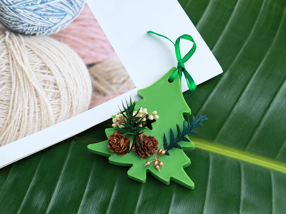 Forest Tree Scented Wax Hanging Sachet
