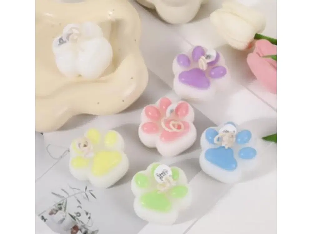 Mini Cat Paw Candle