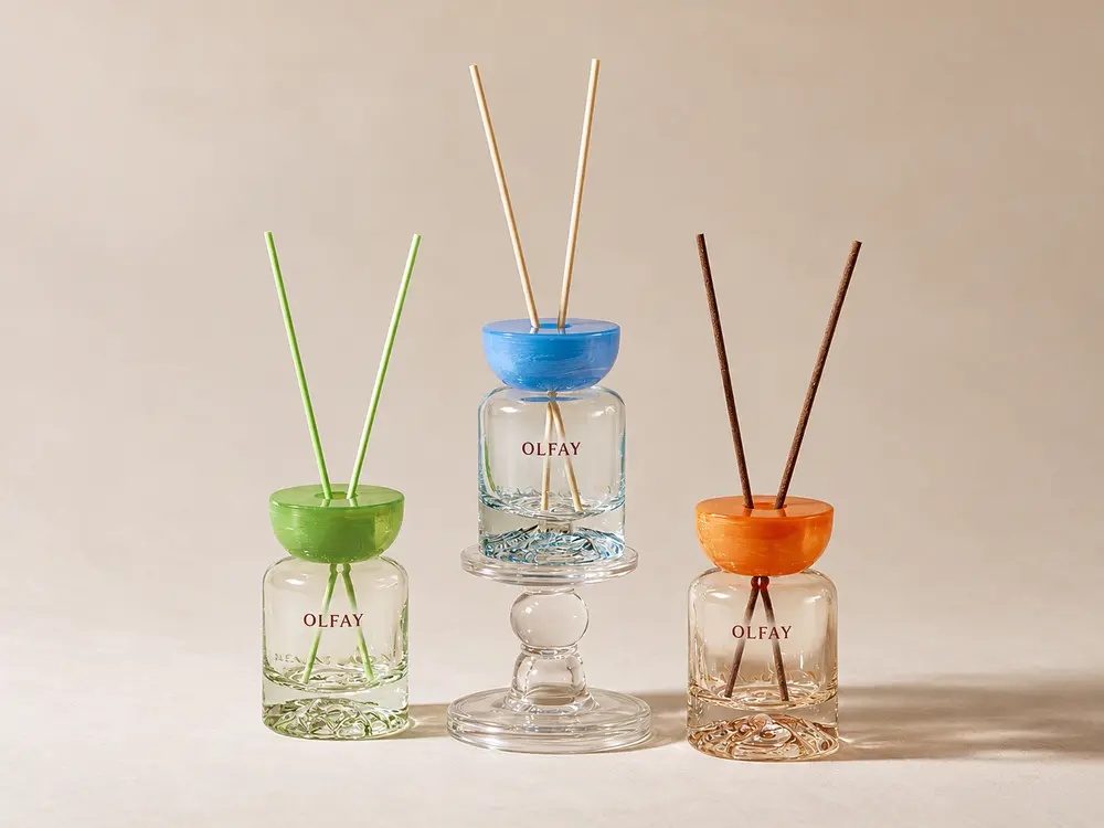 Botanical Reed Diffuser with Colored Pedestal Base