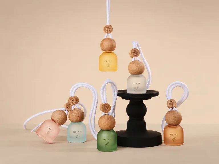 I2 Hanging Car Diffuser with Wooden Beads