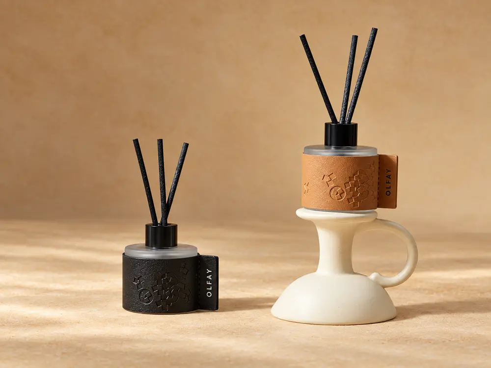 Leather Look Car Fragrance Vessel