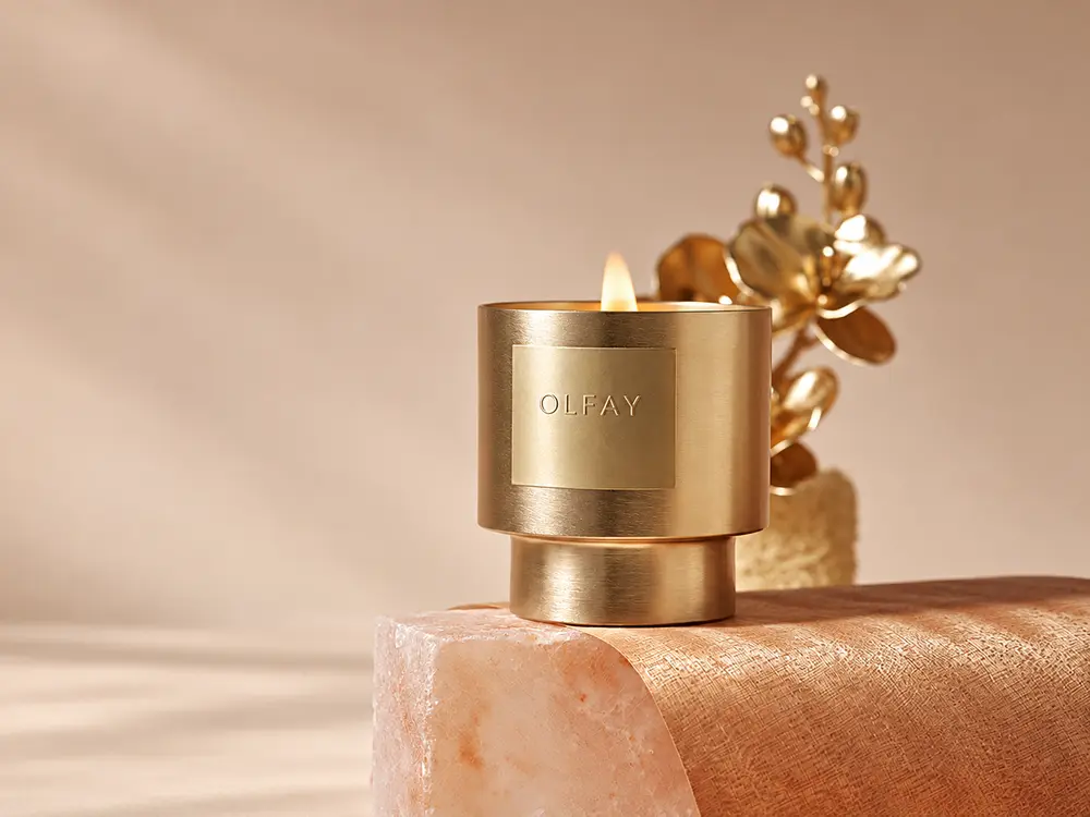 Tobacco Scented Soy Wax Candle in Metal Vessel