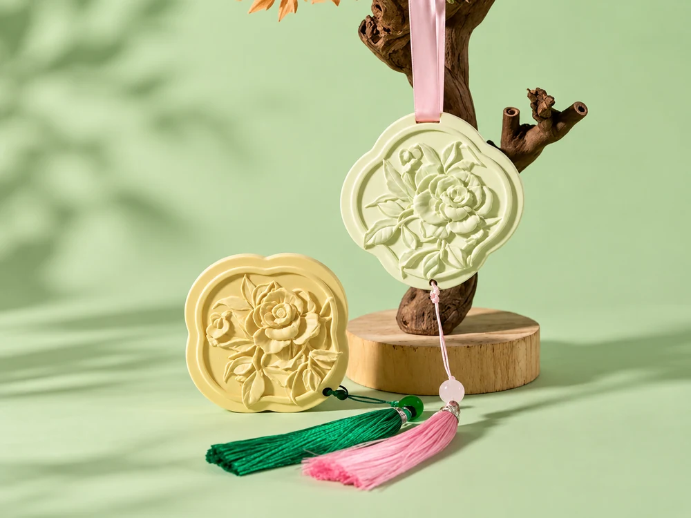 Pastel Rose Relief Home Fragrance Medallion